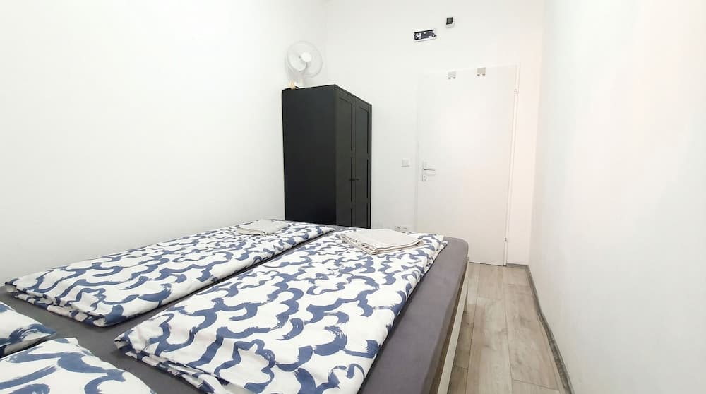 Quick Access to Vienna Center - Simple Private Rooms with WIFI - photo 6