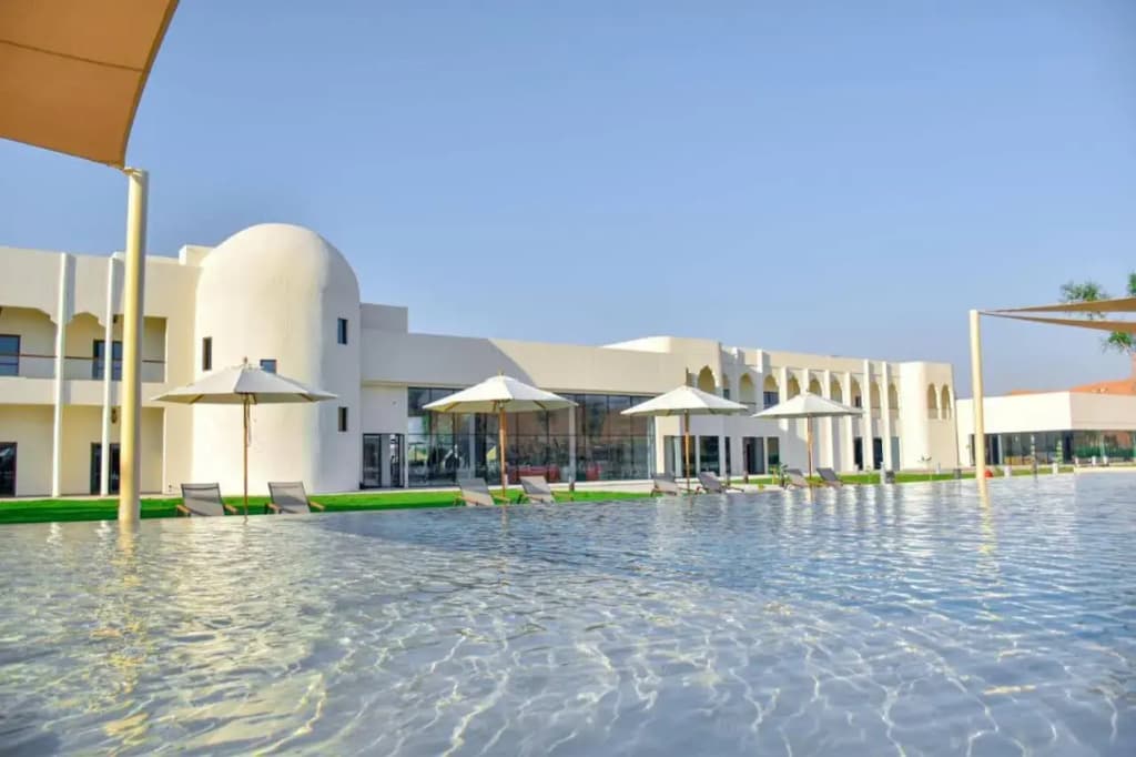 Western Hotel Liwa - photo 14
