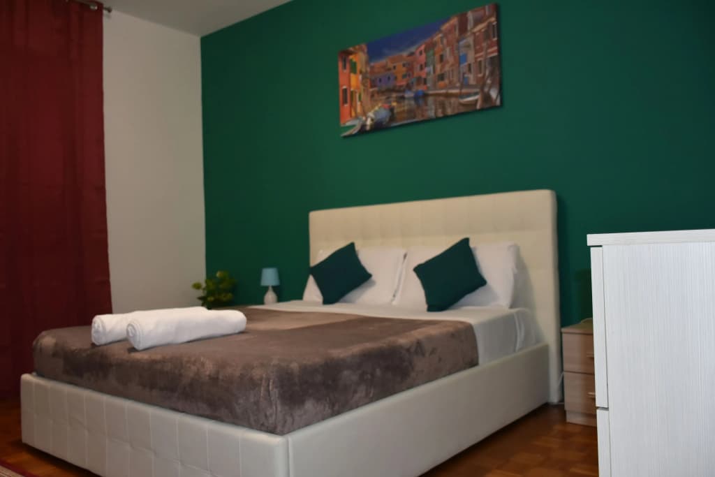 Venice Popular Apartment - photo 16