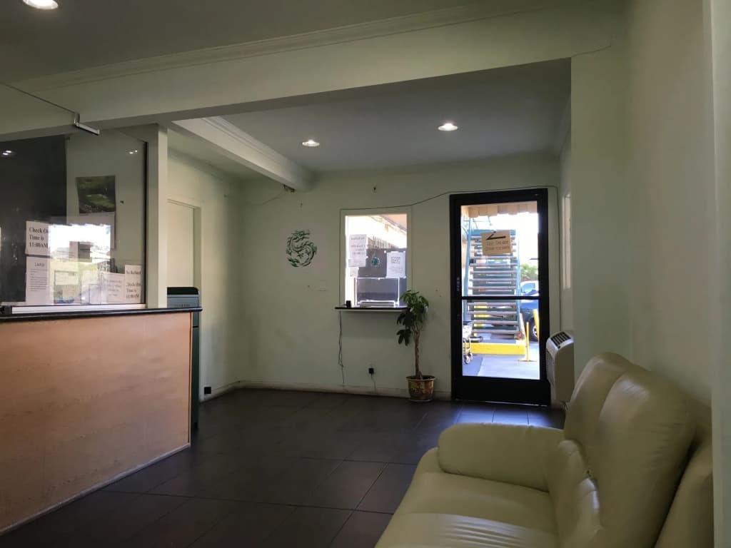Eastsider Motel - photo 13