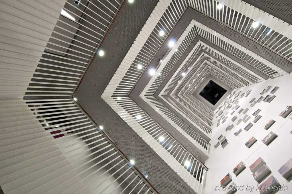 Crowne Plaza Amsterdam South by IHG - photo 17