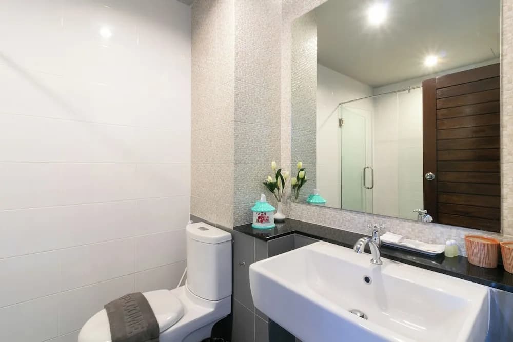 Carpio Hotel Phuket - photo 10