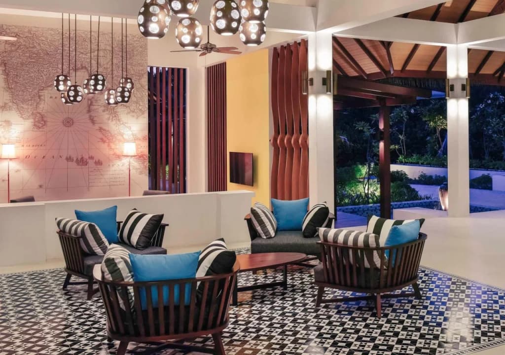 Mercure Maldives Kooddoo - photo 2