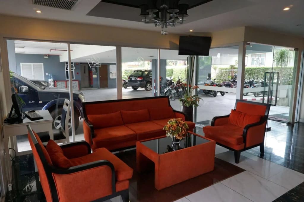 247 Boutique Hotel - photo 2