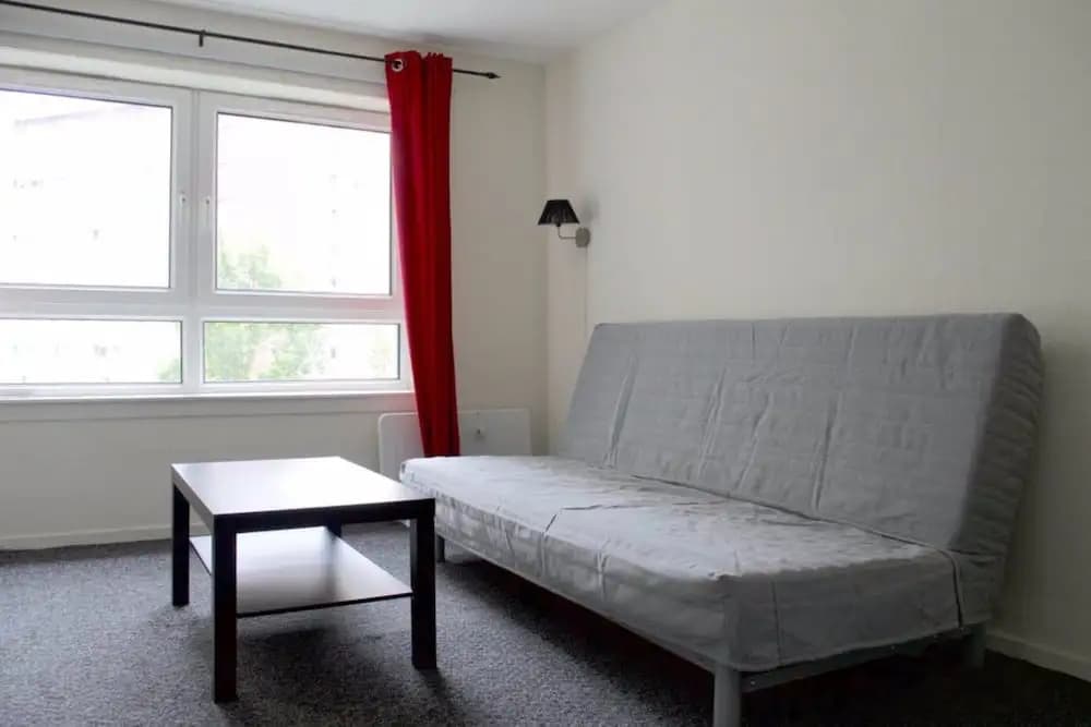 1 Bedroom Flat In Old Town - photo 5