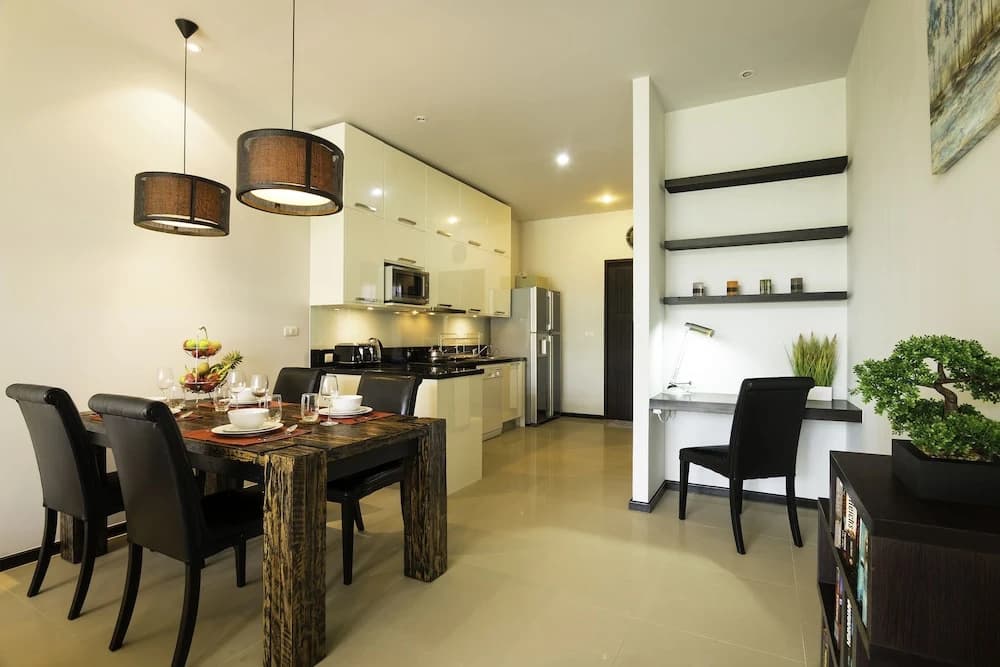 Comfortable 2br Pool Villa NaiHarn - photo 21