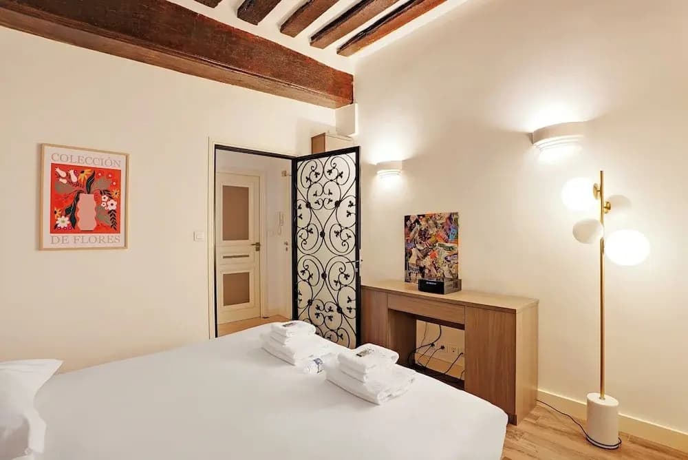 Charming Apartment - 2br/6p - Monnaie - photo 1