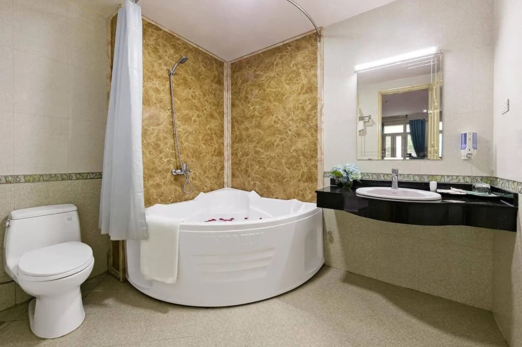 Diamond Legend Hotel - photo 10