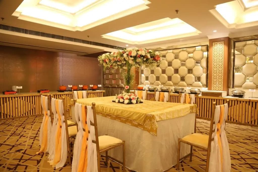 Dee Marks Hotel and Resorts - photo 24