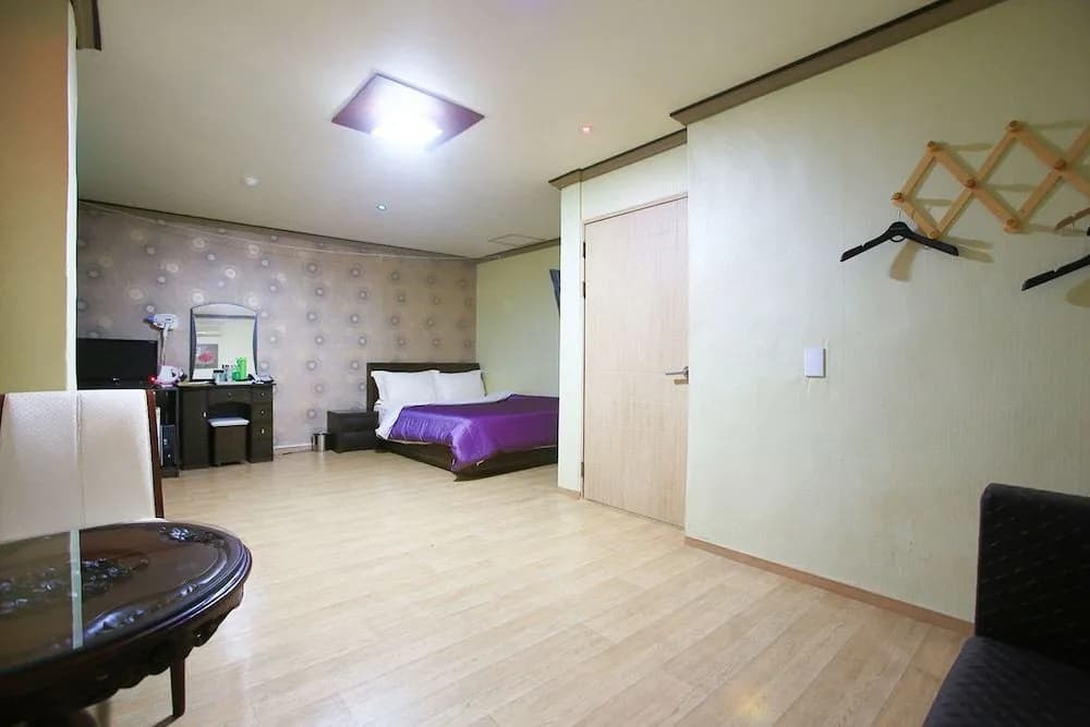 Bobos Motel - photo 6