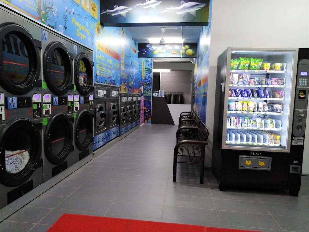 Hotel Ali Imran - photo 11