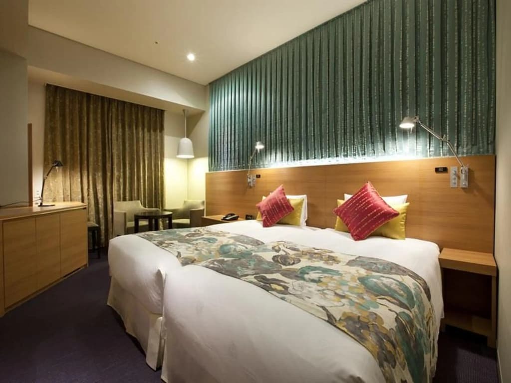 The Royal Park Hotel Iconic Tokyo Shiodome - photo 2
