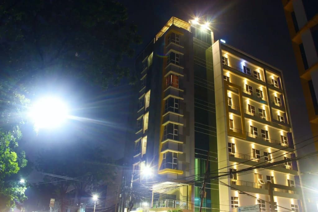 ZEN Rooms Cideng Timur Raya - photo 1