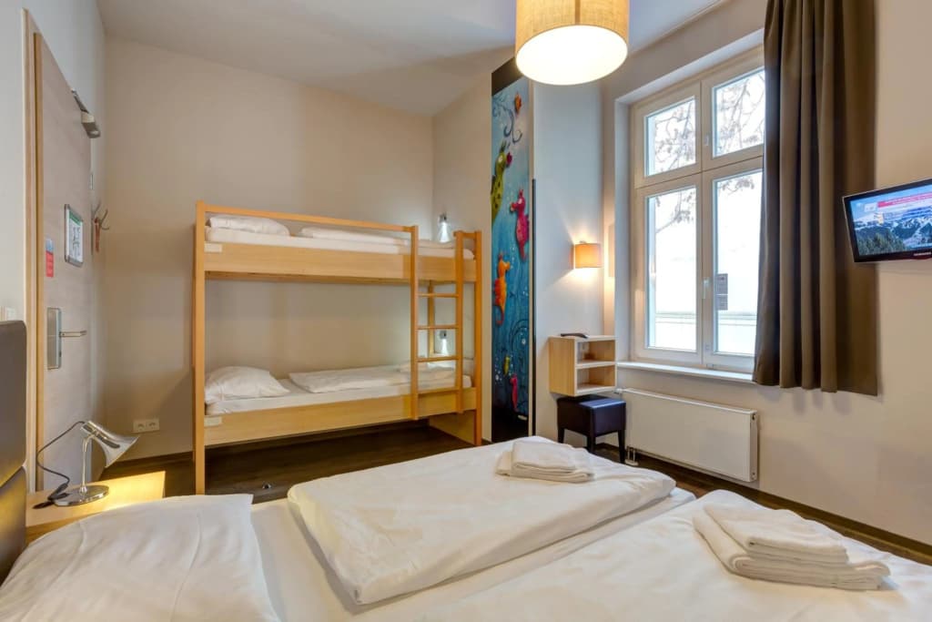 Meininger Hotel Berlin Mitte Humboldthaus - photo 5