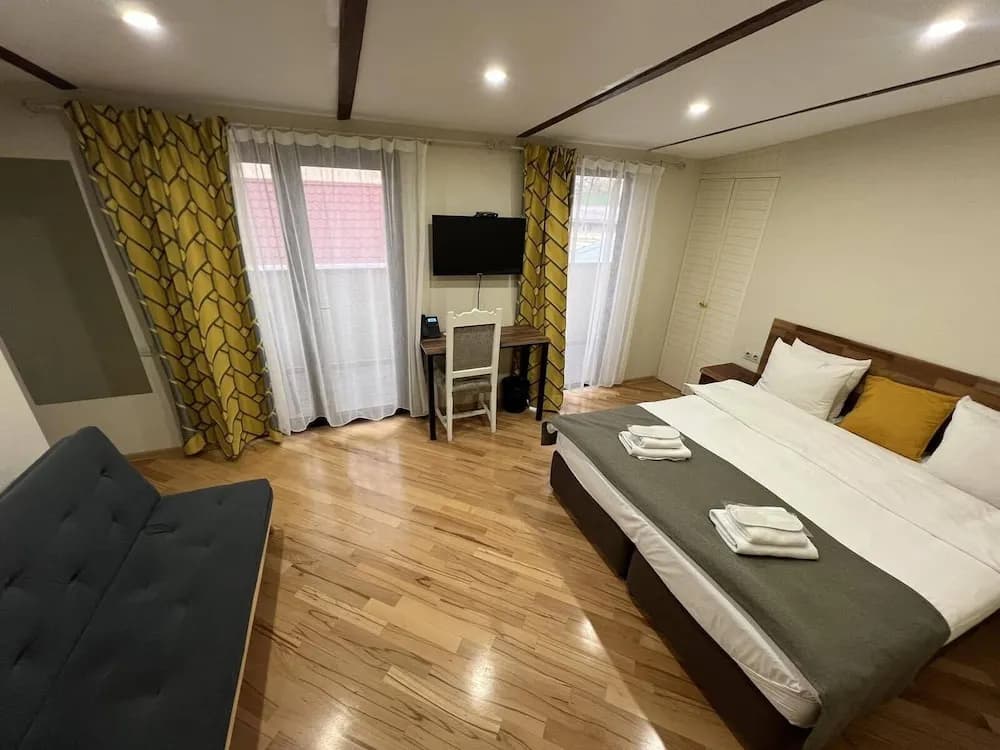 Hotel Cordata - photo 2