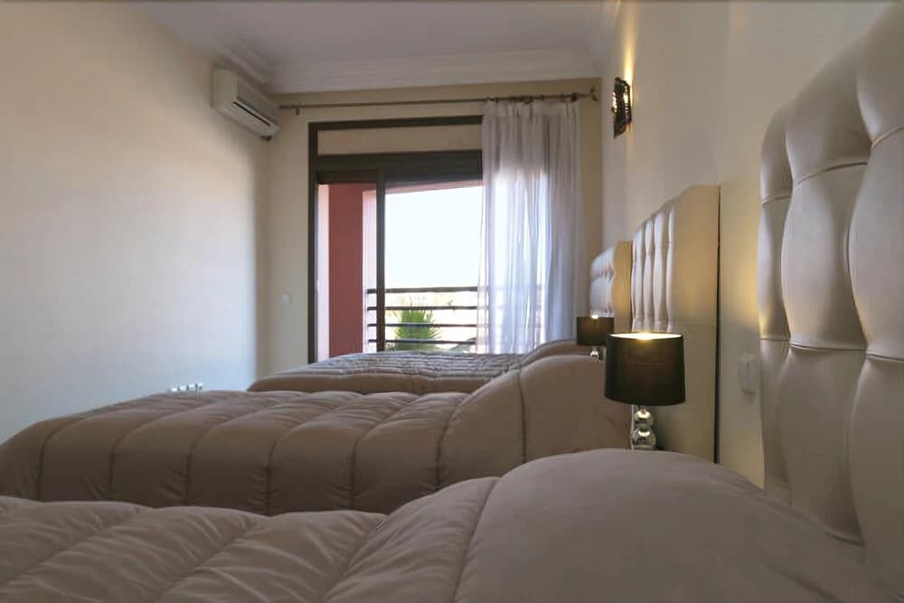 Caprice Palace - photo 3