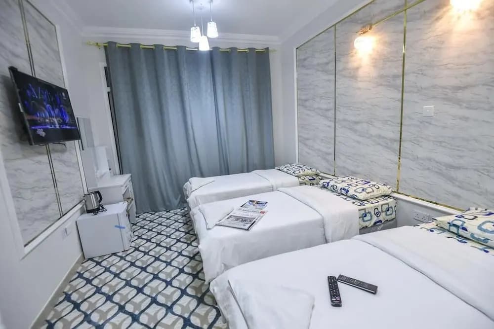 Dream White Hotel - photo 2