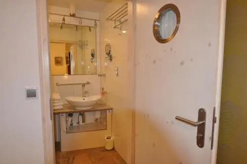 Hotel Pension Blumenbach - photo 8