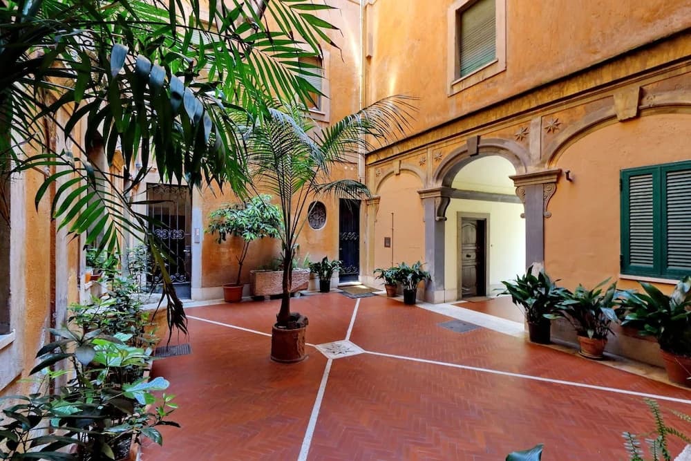 Garibaldi - WR Apartments - photo 12