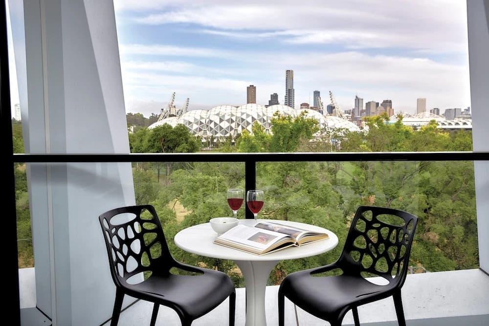381 Cremorne Apartments - photo 7