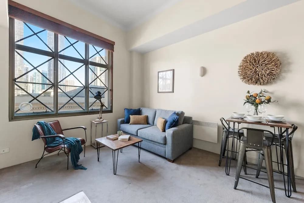1-bedroom Unit in Classic Melbourne CBD Building! - photo 8