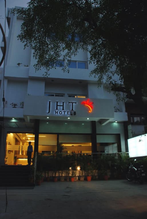 JHT Hotel - photo 12