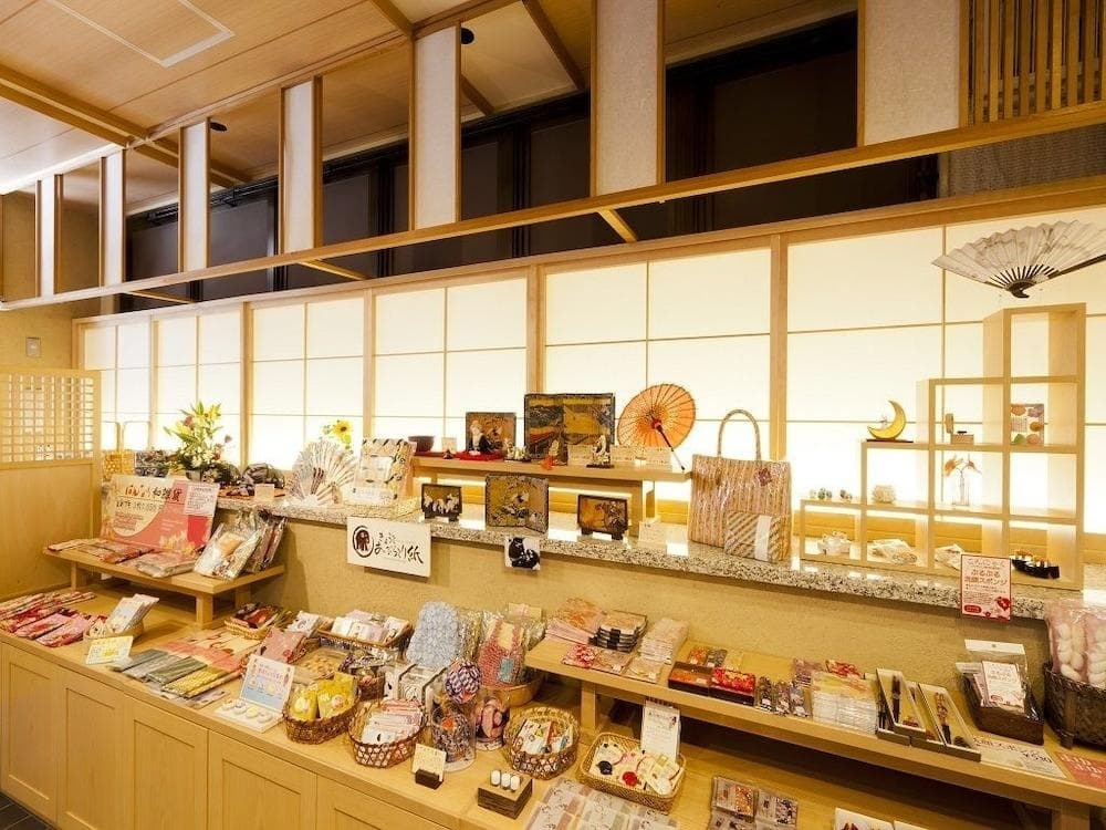 Hotel Shuhokaku - photo 26