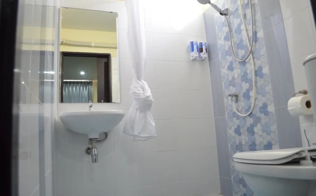 Hanuman Hostel - photo 9