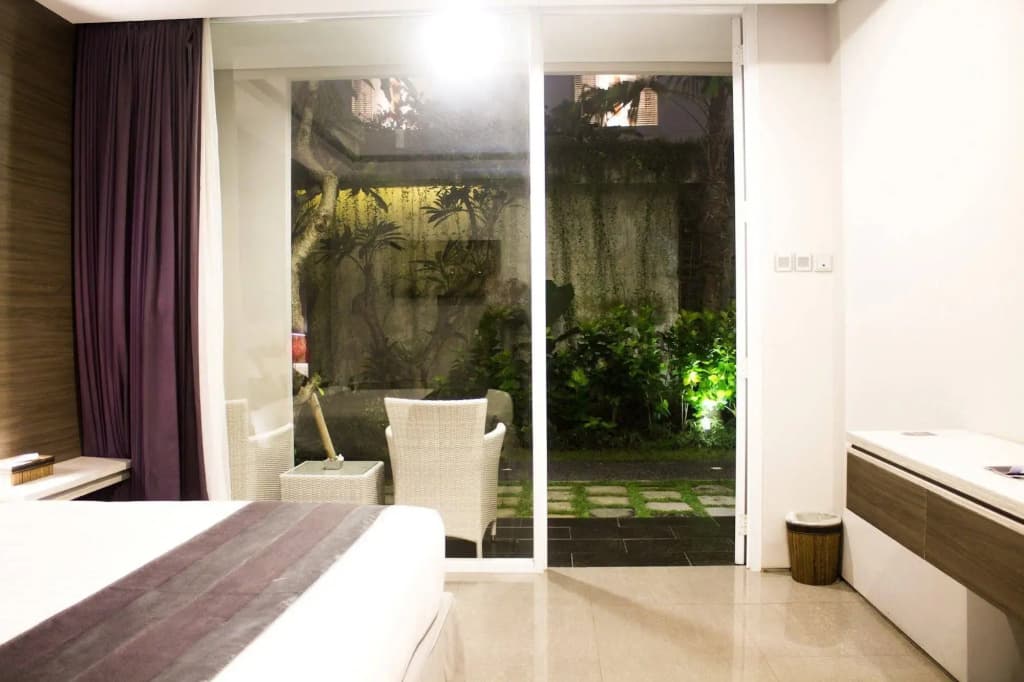 Kamini Legian Hotel - photo 8