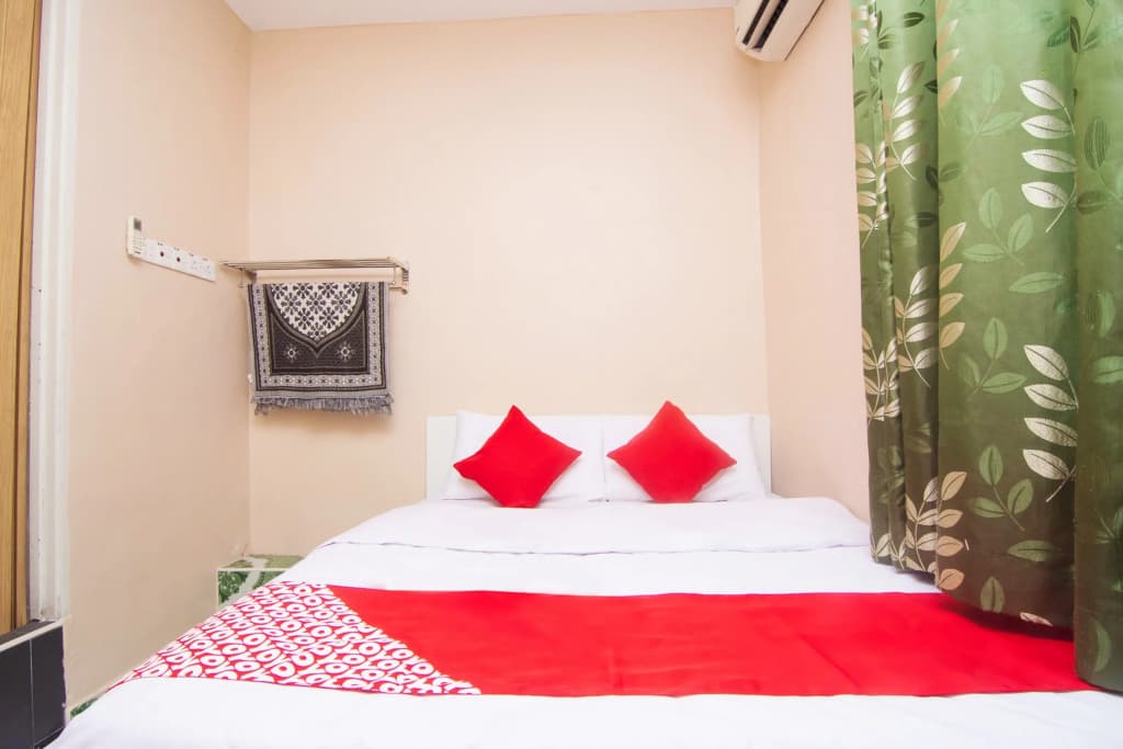 Hotel O Hajah Rohayah - photo 4