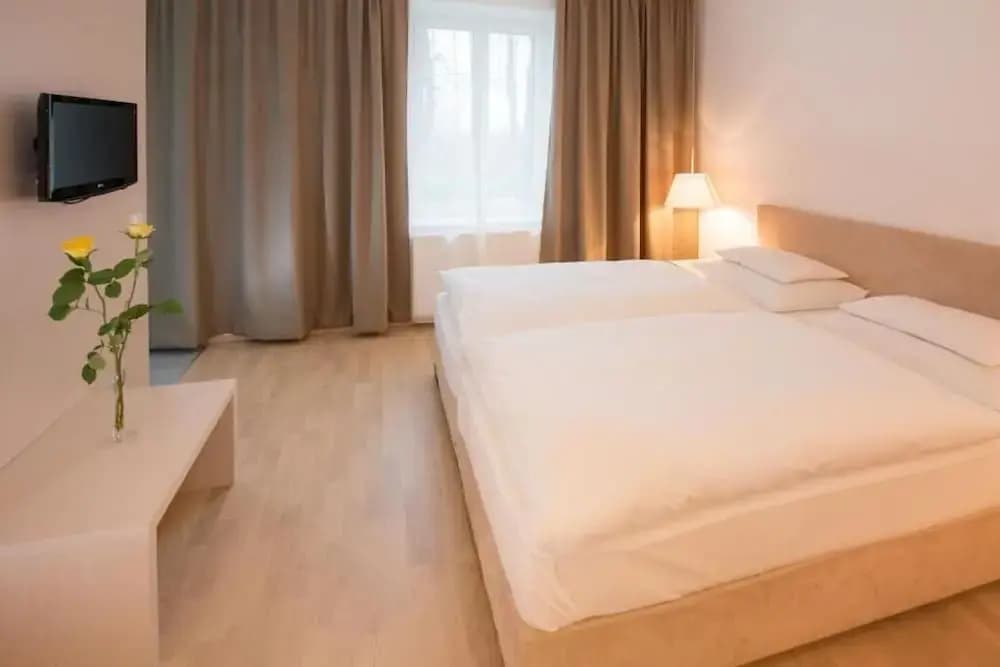 Bio-Hotel Schani Wienblick - photo 22