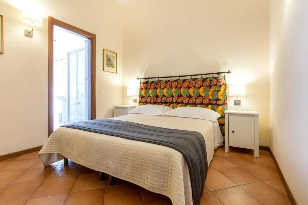 2B Holiday Home - photo 3