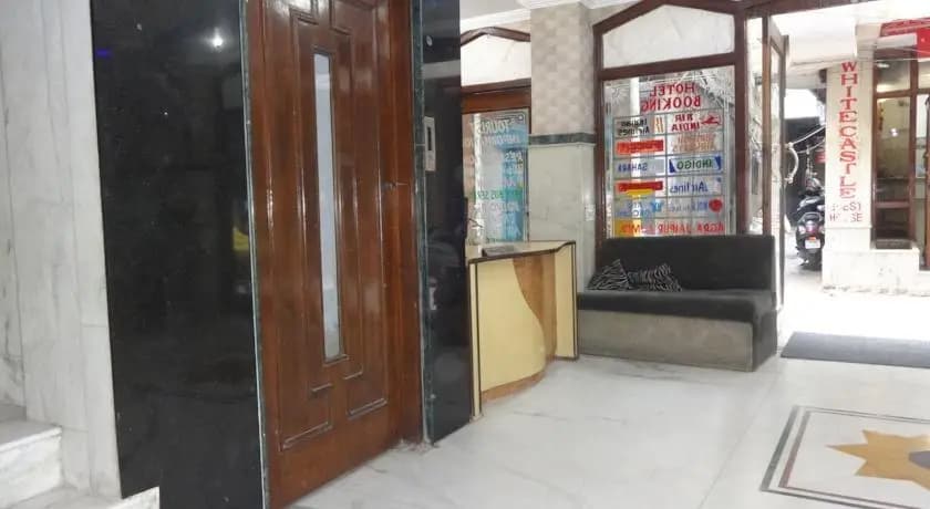 Priyanka Guest House - photo 8
