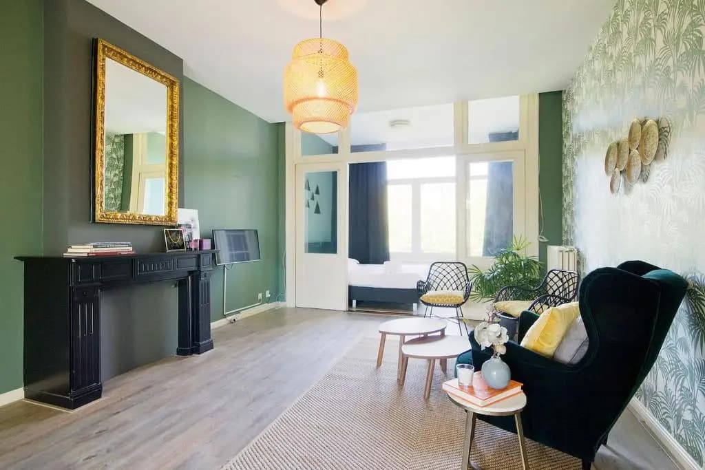 Spacious 4P Canal Apartment - main photo