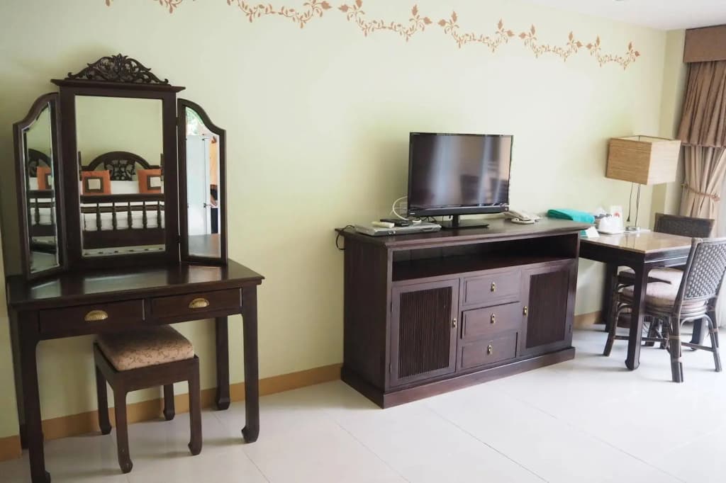 Villa Thongbura - photo 1