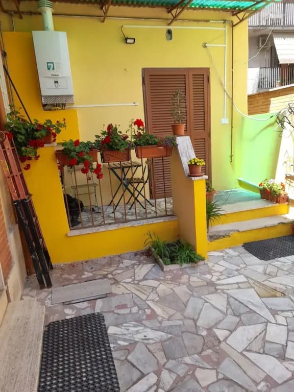 charming 1-bed apartment in roma - photo 6