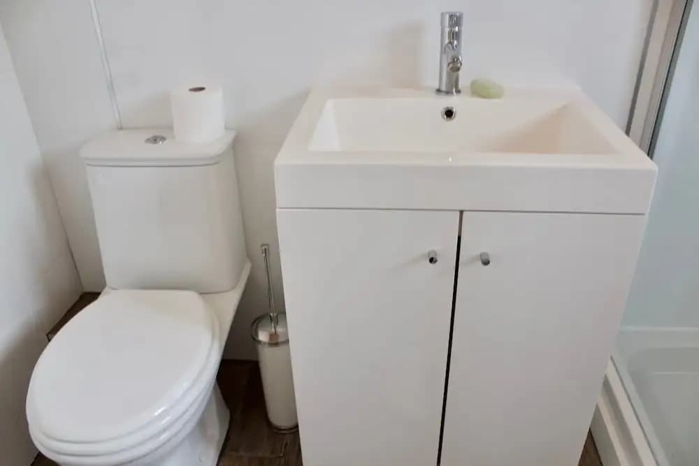 2 Bedroom Flat In Leafy Morningside - photo 7