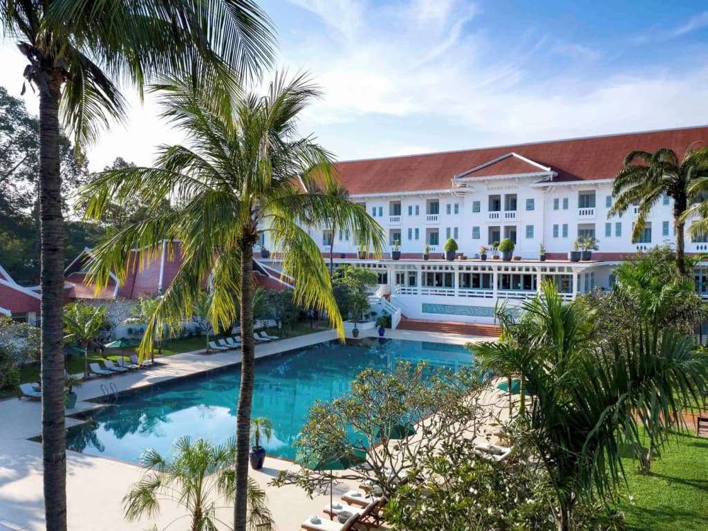 Raffles Grand Hotel d'Angkor - photo 13