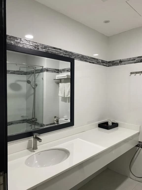 Levan Hotel - photo 10