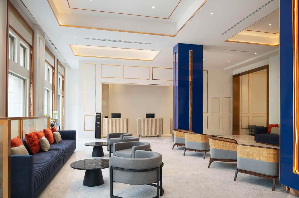 Radisson Hotel Chateau de Bangkok - photo 13