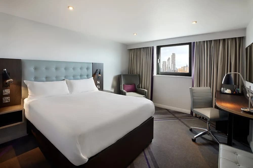 Premier Inn Edinburgh Park - Airport - photo 6