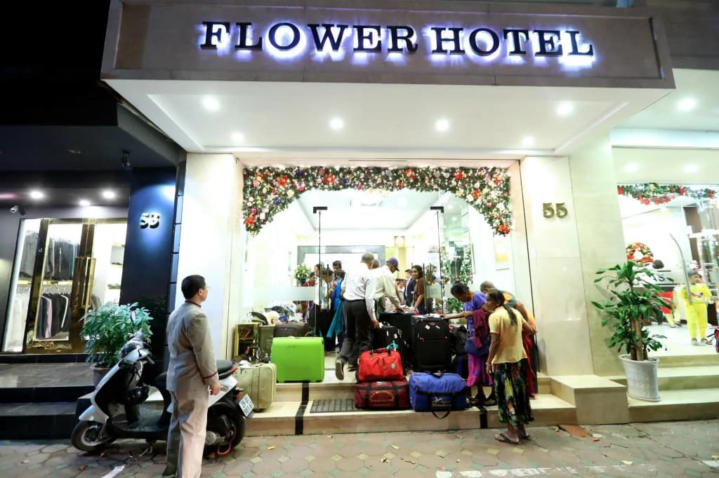 The Flower Boutique Hotel & Travel - photo 13