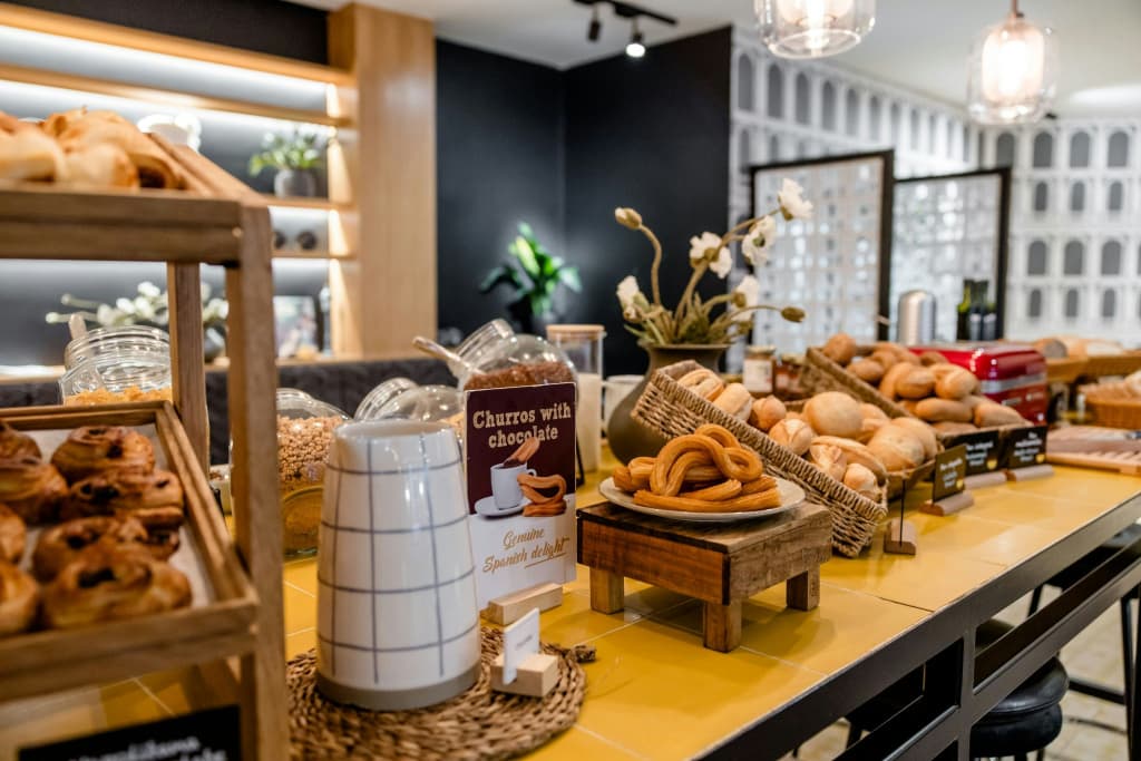 Motel One Madrid-Plaza de España - photo 32