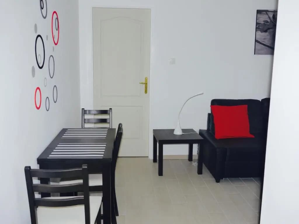 Inner-City Flat (Adults Only) - photo 1