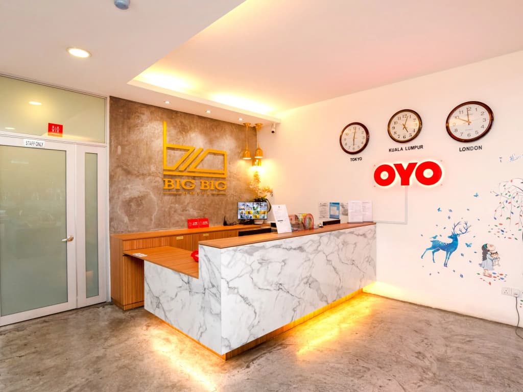 OYO 89355 Big Big Hotel - photo 2
