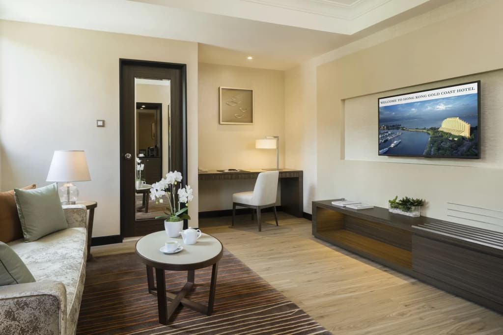 Hong Kong Gold Coast Hotel - photo 6