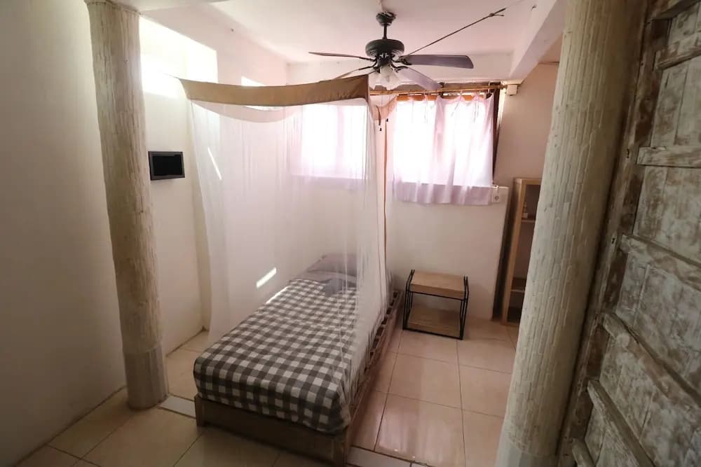 Seabreeze Hostel Bali - photo 5