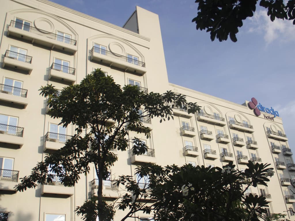 Diradja Hotel - photo 1