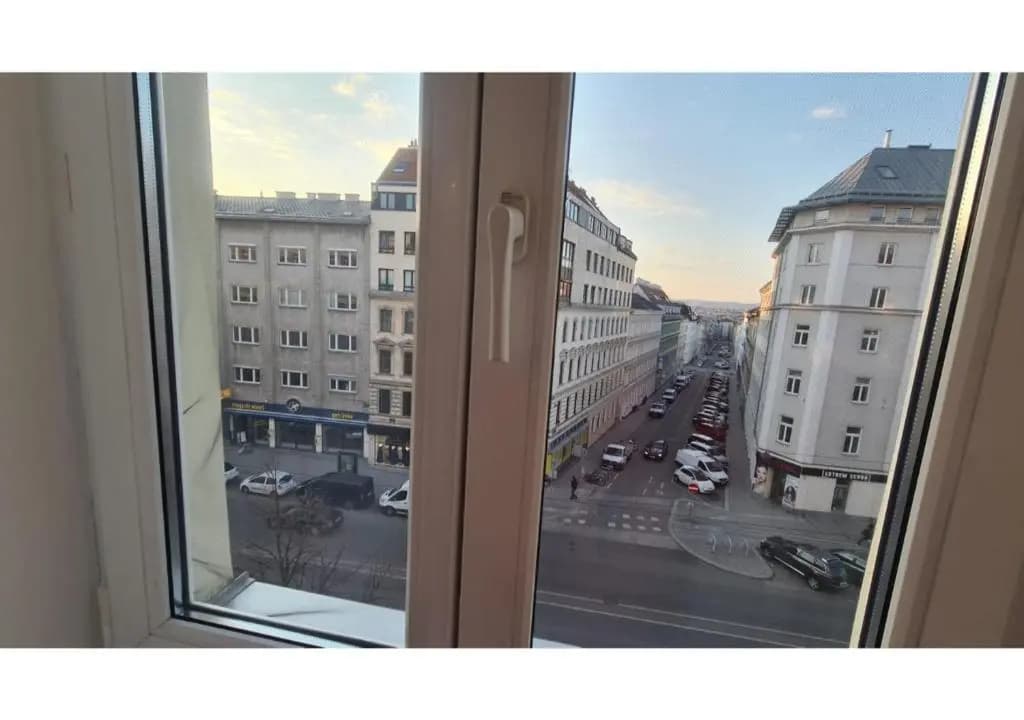 Cheerful 2BR Apartment - suitable for Longstays - photo 11