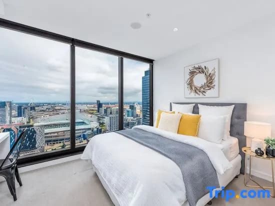 Million Dollar Views overlooking Stadium Docklands - photo 1